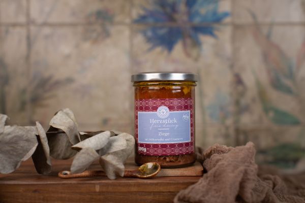 Paul & Paulina Herzstück Ziege mit Süßkartoffel und Cranberry 380 g