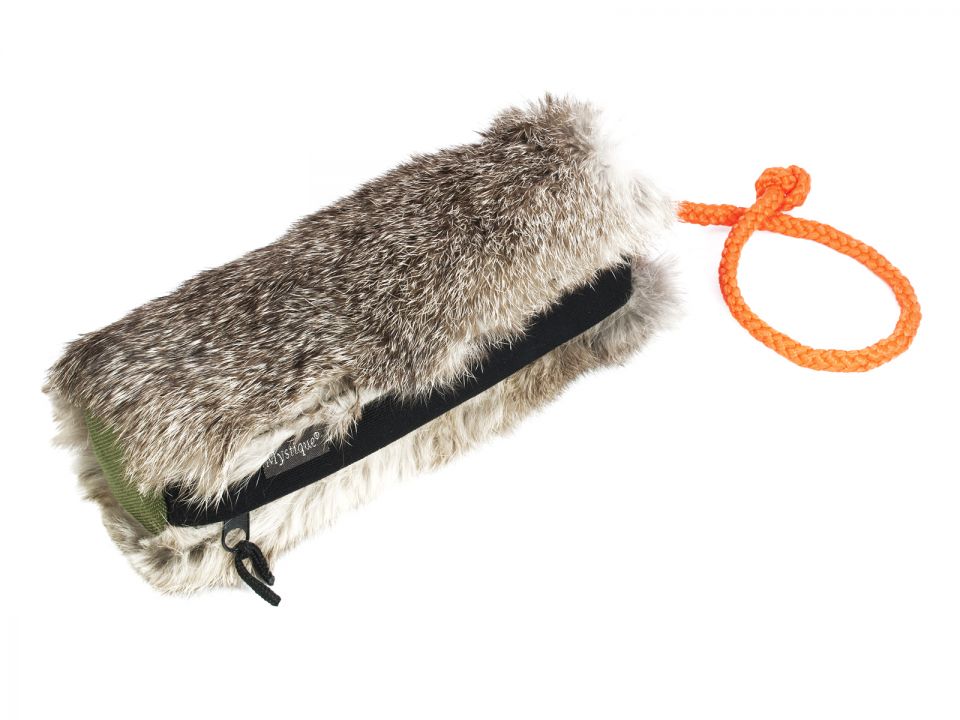 871_0 Mystique Snack Dummy mit Kaninchenfell