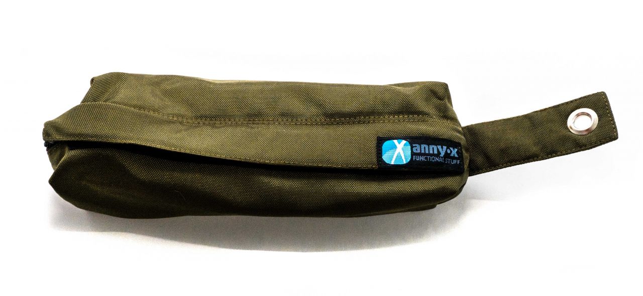 Annyx-Snack-Dummy-Olive-2 AnnyX Futterbeutel Oliv