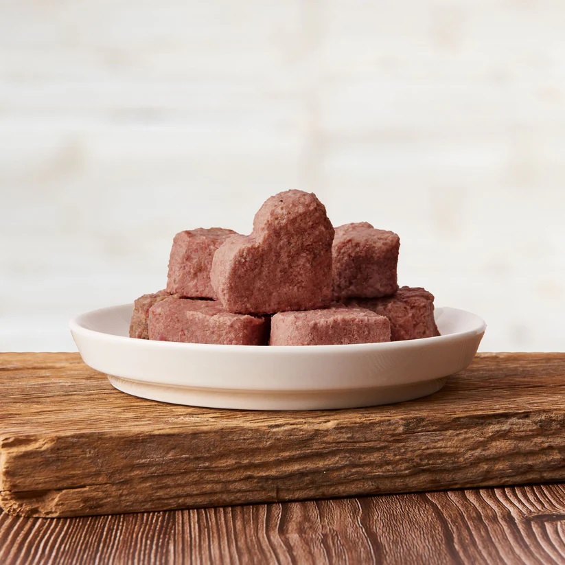 1ZAz0Ym7d3Qhsw BARFGOLD All-in-One Herzchen Rind 750 g Beutel