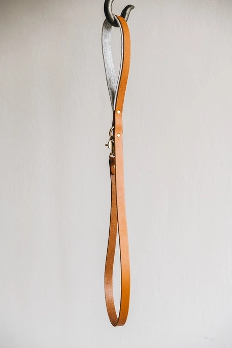 Lederleine-braun BAND&ROLL Leichte Kurze Lederleine HITCH Luft Hellbraun