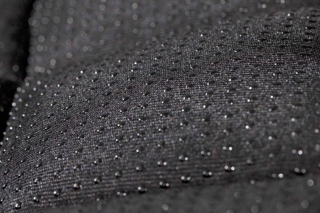 Soft_Bed_DLX_Cushion_anti-slip_base-2000px