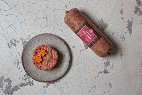 Paul & Paulina Barf n´ Roll Complete Rind 500 g Paul & Paulina Barf n´ Roll Complete Rind 500 g