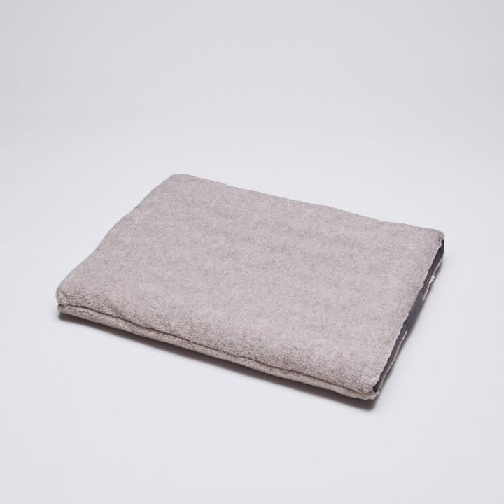 cloud7-dog-bed-siesta-teddy-size-m