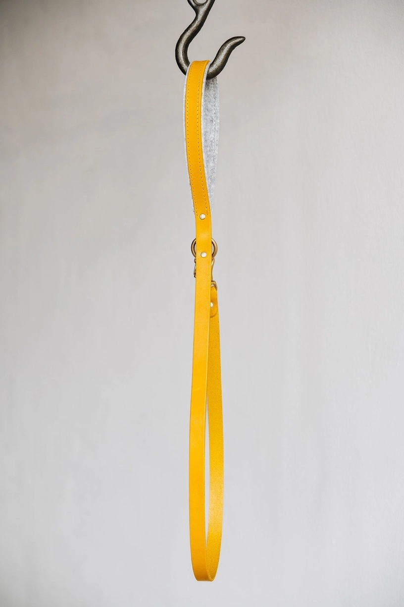 BAND&ROLL Leichte Kurze Lederleine HITCH Luft Gelb BAND&ROLL Leichte Kurze Lederleine HITCH Luft Gelb