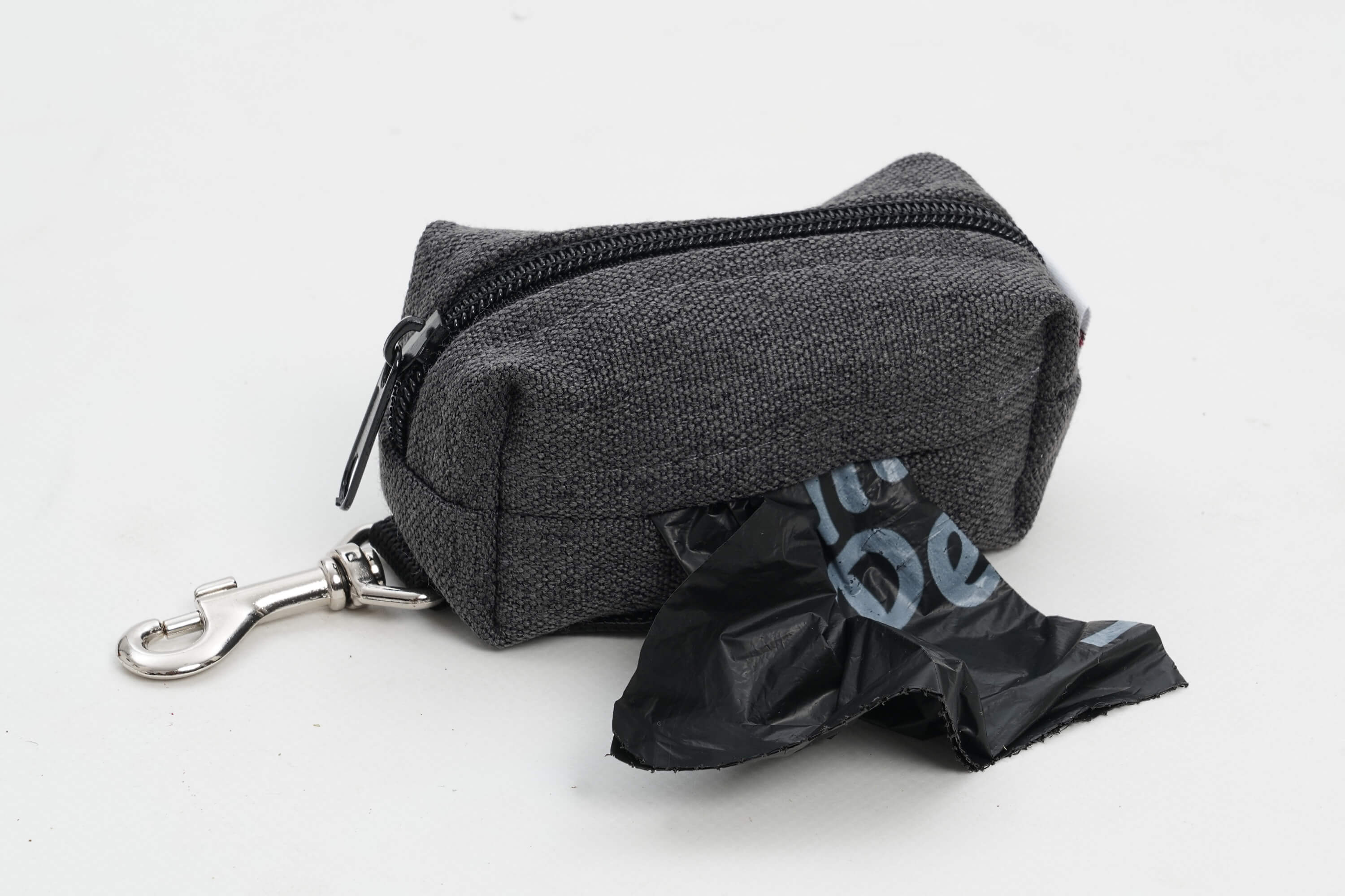 kotbeutelspender-loomi-anthrazit-1 DOGS in the CITY Kotbeutelspender Loomi