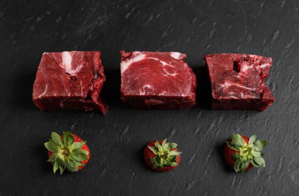 Paul & Paulina Rindfleisch in Würfeln roh 1 kg Paul & Paulina Rindfleisch in Würfeln roh 1 kg