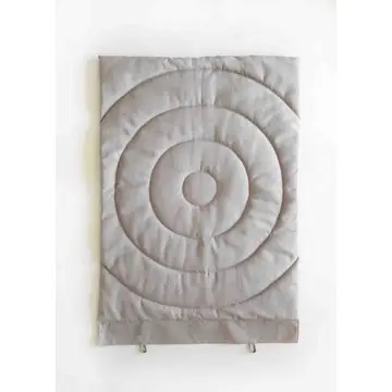 Rauchgrau1 BAND&ROLL Reisedecke für Hunde Kompass Rauchgrau