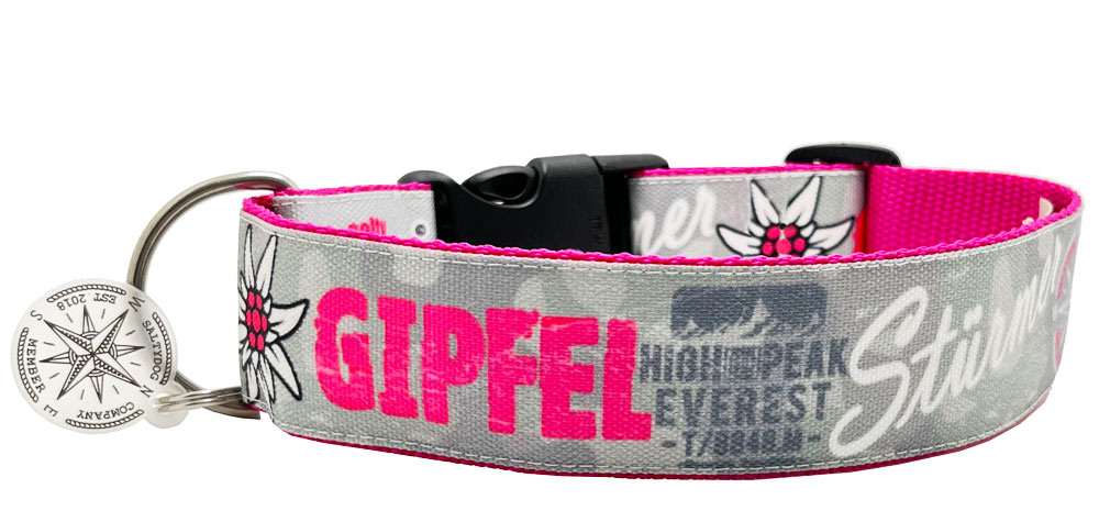 gipfelstrmer_edelwei_pink_saltydog_hundehalsband_berge_by_dogs_inn_original_img_9624 Segeltuch Halsband Gipfelstürmer Edelweiß / Pink Gr. M 35-60 cm