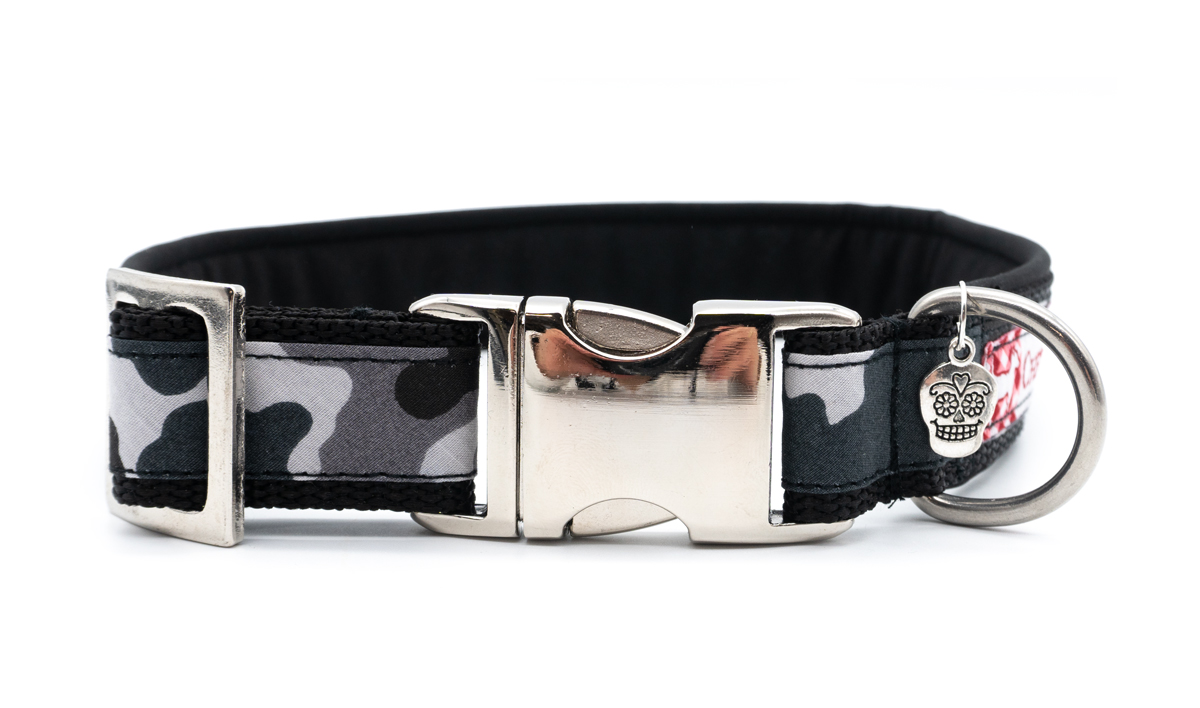 CHEZ LILLI  Halsband Camouflage Grey Größe L